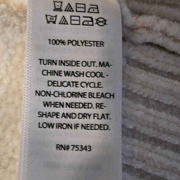 Christian Siriano Plush Mock Neck Winter Sweater Med Zig Zag White Black - Picture 7 of 8